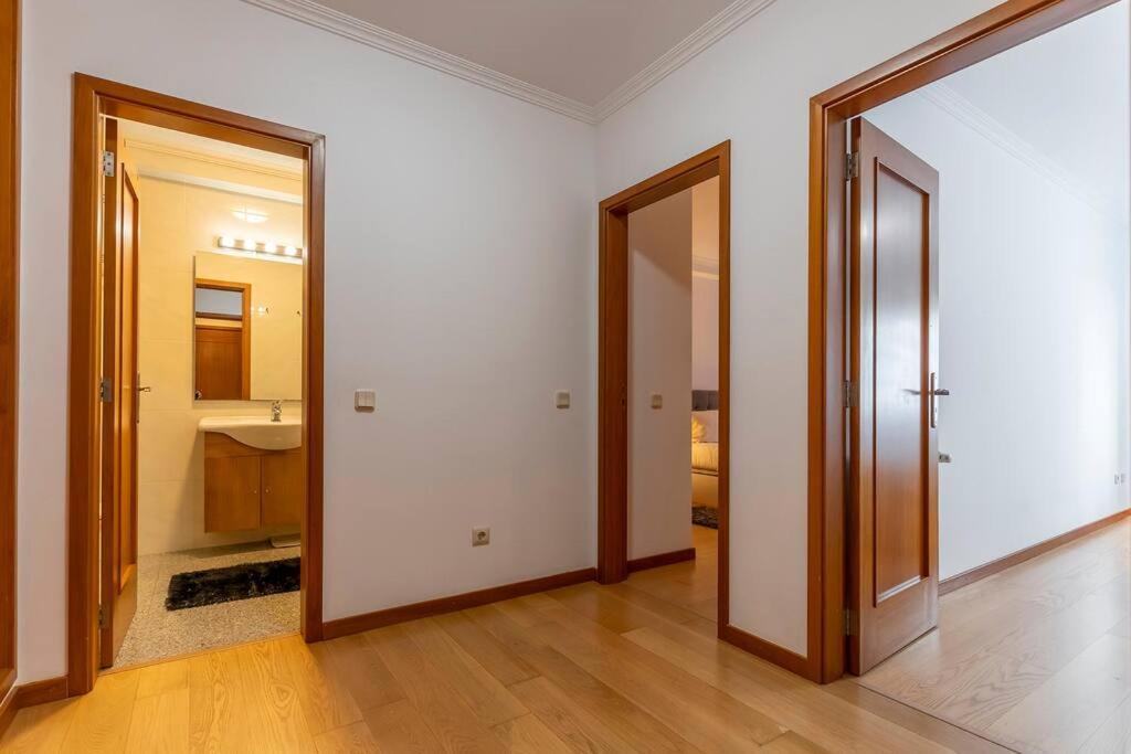 أفيرو Pereira'S Apartment- Free Garage المظهر الخارجي الصورة